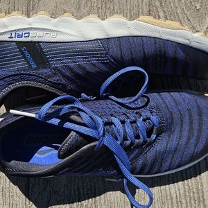 Brooks Pure Grit trail shoes. Size 8.5